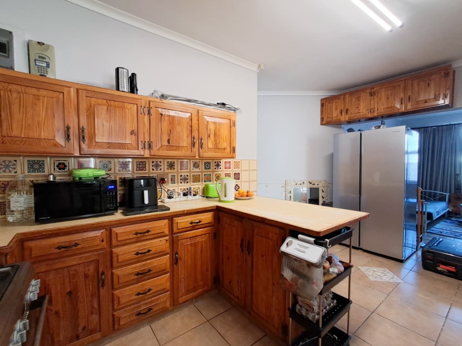 To Let 2 Bedroom Property for Rent in Monte Vista Western Cape